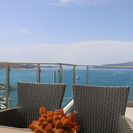 شقة Rocknest Sea View Penthouse ساراندا المظهر الخارجي الصورة