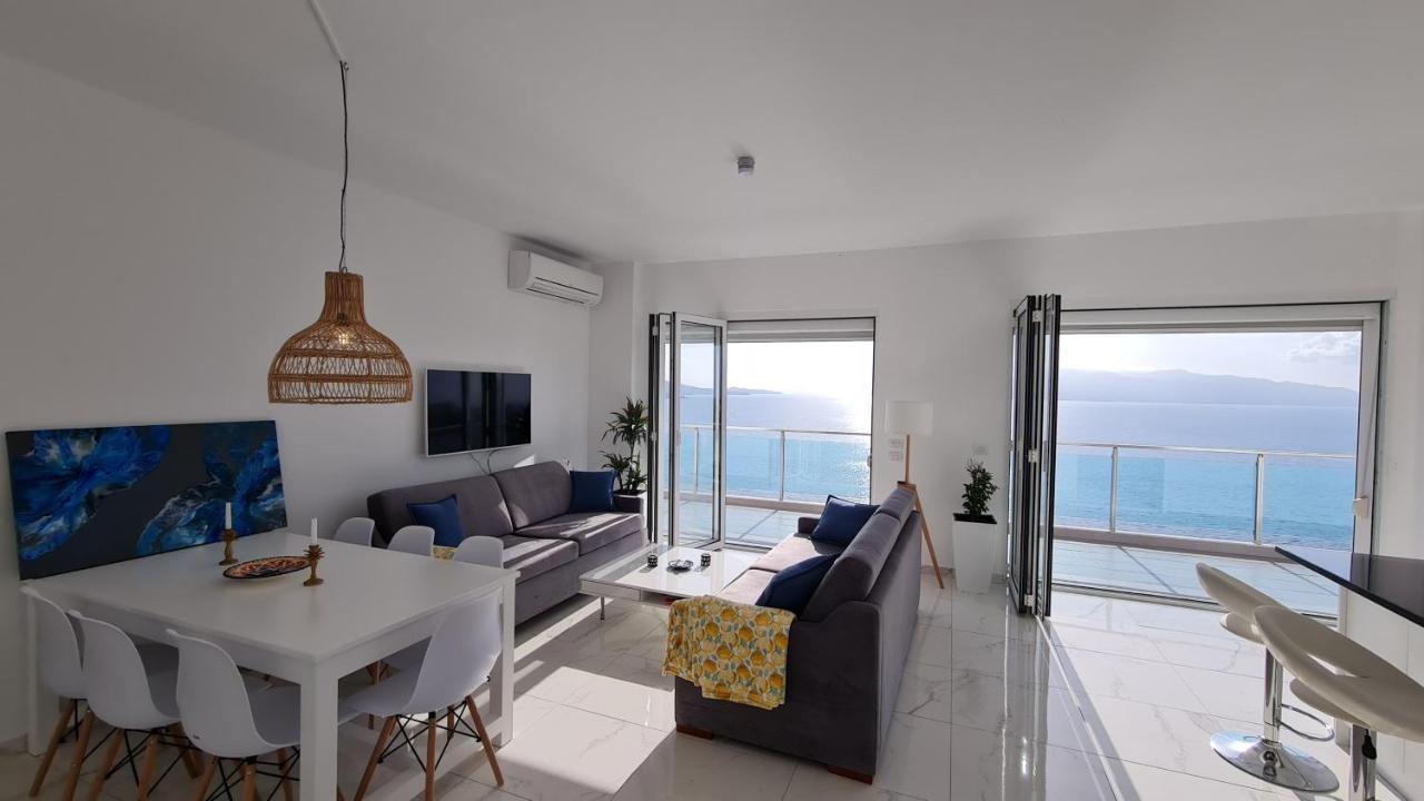 شقة Rocknest Sea View Penthouse ساراندا المظهر الخارجي الصورة